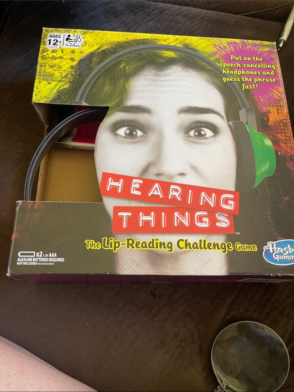 Hasbro Hearing Things Lip-Reading Game with Green Accent